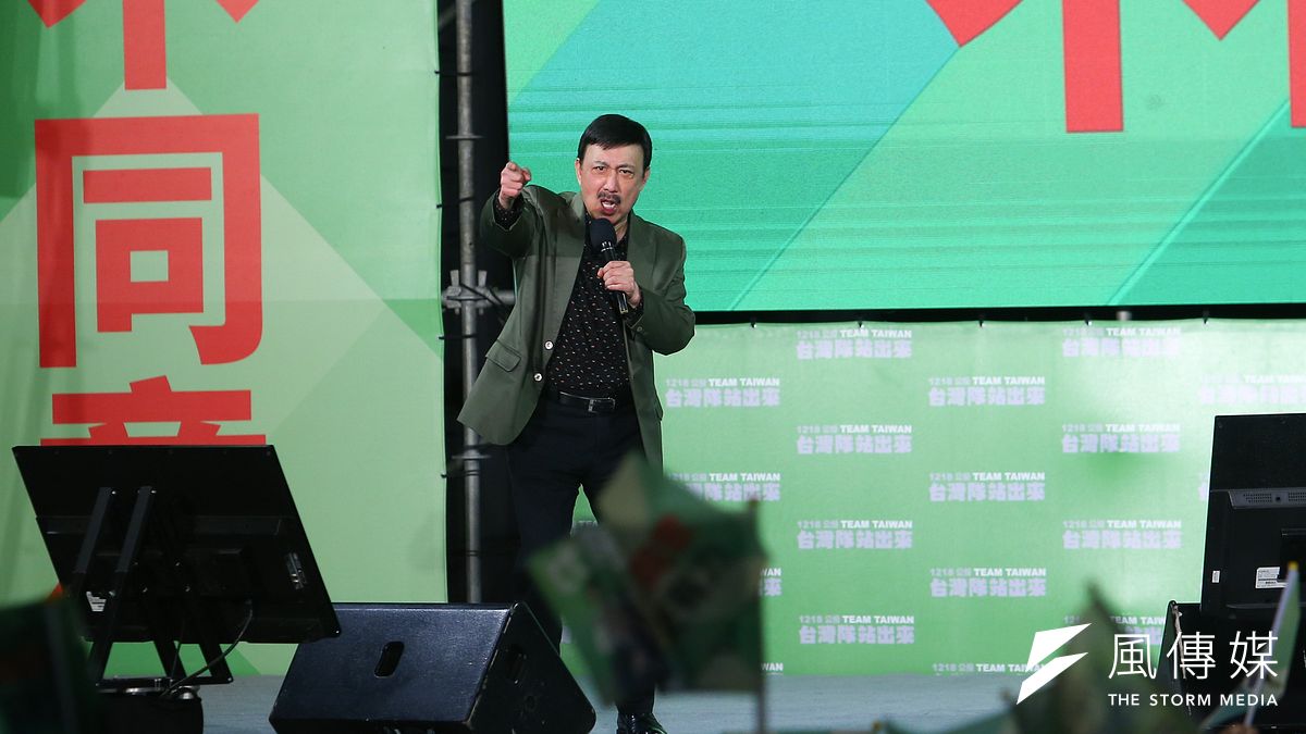 民進黨立委余天(見圖)突發參選聲明表示,將會登記參選民進黨第7屆新北市黨部主委,也為新北市的黨職選舉投下變數。(資料照,顏麟宇攝) 民進黨立委余天(見圖)突發參選聲明表示,將會登記參選民進黨第7屆新北市黨部主委,也為新北市的黨職選舉投下變數。(資料照,顏麟宇攝)