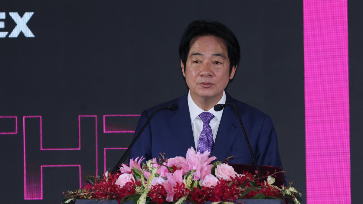 觀點投書:翁曉玲七箭防賴違憲指定代理,需全民掌聲支持
