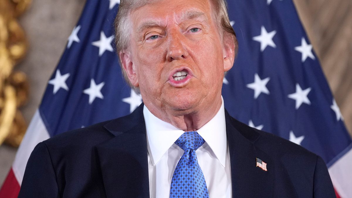 2024年12月16日,美國總統當選人川普在海湖莊園召開記者會。(美聯社) 2024年12月16日,美國總統當選人川普在海湖莊園召開記者會。(美聯社)