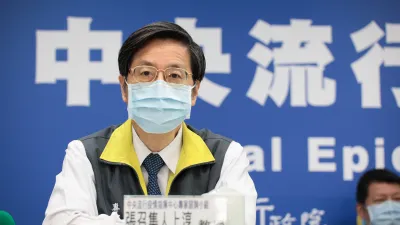 近期在歐美地區都陸續發現低年齡染疫者出現「川崎症」的病徵,中央流行疫情指揮中心專家諮詢小組召集人張上淳10日記者會上說明。(資料照,中央流行疫情指揮中心提供)