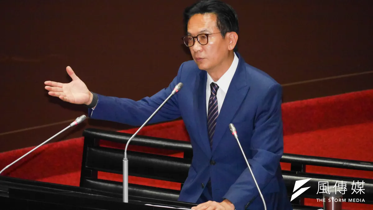 立委林俊憲出席台南「溪北宗教後援會」成立大會,被認為是提早為台南市長初選做準備。(資料照,蔡親傑攝)