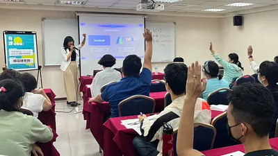 楊荏捷老師受邀於 4 月 2 日以「從0到1的實境遊戲創業心法」為主題,分享她將品牌行銷結合實境遊戲的創業歷程。(圖/新北市青年局提供)