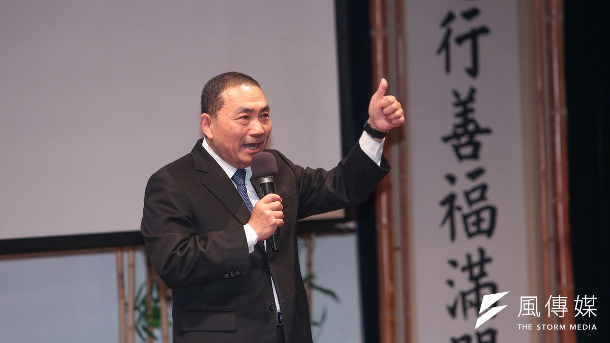 要不要選總統,新北市長侯友宜舉棋難定,不過,民進黨和賴清德不會等他。(顏麟宇攝) 要不要選總統,新北市長侯友宜舉棋難定,不過,民進黨和賴清德不會等他。(顏麟宇攝)