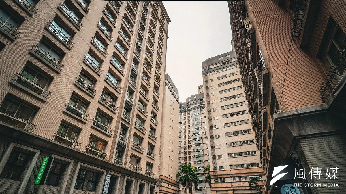 大樓的公電費用並非依照「實際使用量」計算,而是按照「公設比例」或「坪數比例」來分攤。(風傳媒資料照)