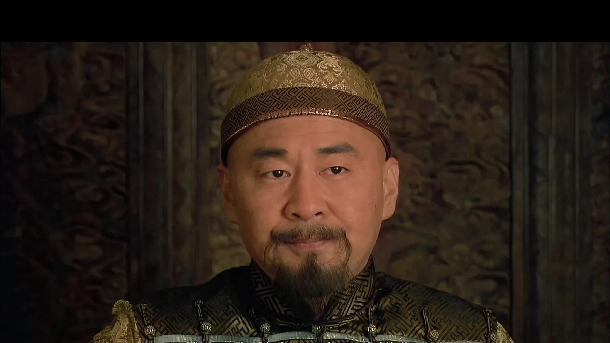 陳建斌在《後宮甄嬛傳》中飾演薄情的皇帝。(圖/翻攝自微博/甄嬛傳官微)