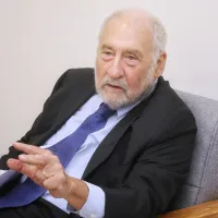 January 13, 2026: Nobel Economics Prize laureate and former World Bank Chief Economist Joseph Stiglitz in an exclusive interview with Storm Media. (Photo by Ko Cheng-hui) January 13, 2026: Nobel Economics Prize laureate and former World Bank Chief Economist Joseph Stiglitz in an exclusive interview with Storm Media. (Photo by Ko Cheng-hui)