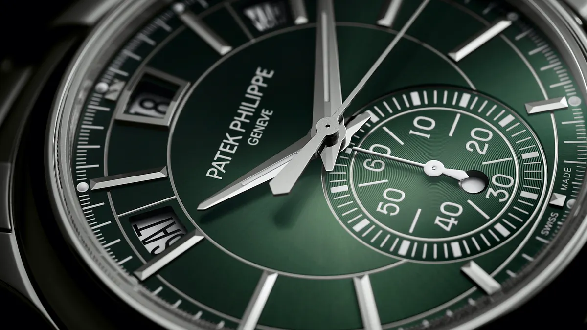 在百達翡麗全系列複雜功能時計中,新增了 5204R-011、5905/1A-001 和 5930P-001 三款腕錶(圖/百達翡麗提供)