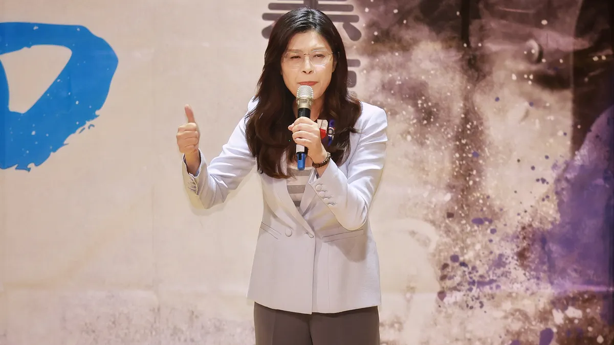 國民黨主席鄭麗文否認3張門票換鄭習會的說法。(資料照,柯承惠攝) 國民黨主席鄭麗文否認3張門票換鄭習會的說法。(資料照,柯承惠攝)