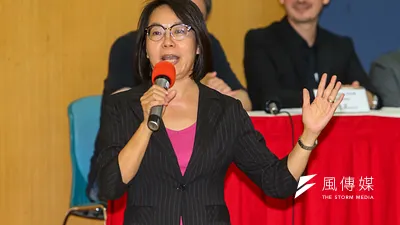 公視第6屆董事邱家宜(見圖)表示,19日將與羅惠雯、馮小非3位董事將於公視董事會提案,討論公廣集團爭取第52頻道。(資料照,顏麟宇攝)