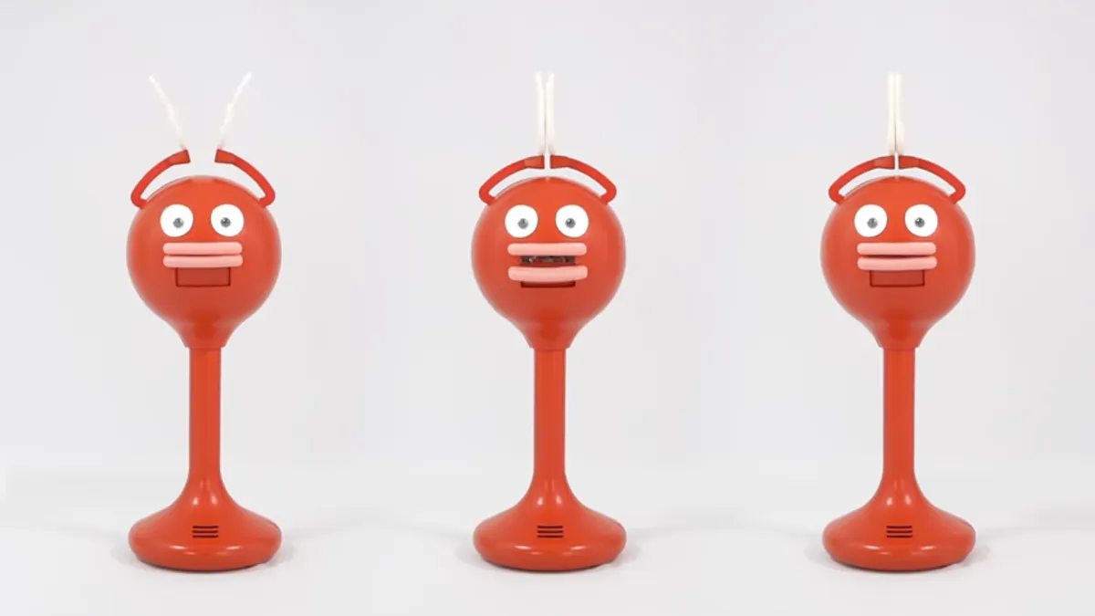 擁有香腸嘴的拍手機器人 Big Clapper,喜感外表格外吸引注意力。(圖/BYE BYE WORLD @ YouTube) 擁有香腸嘴的拍手機器人 Big Clapper,喜感外表格外吸引注意力。(圖/BYE BYE WORLD @ YouTube)