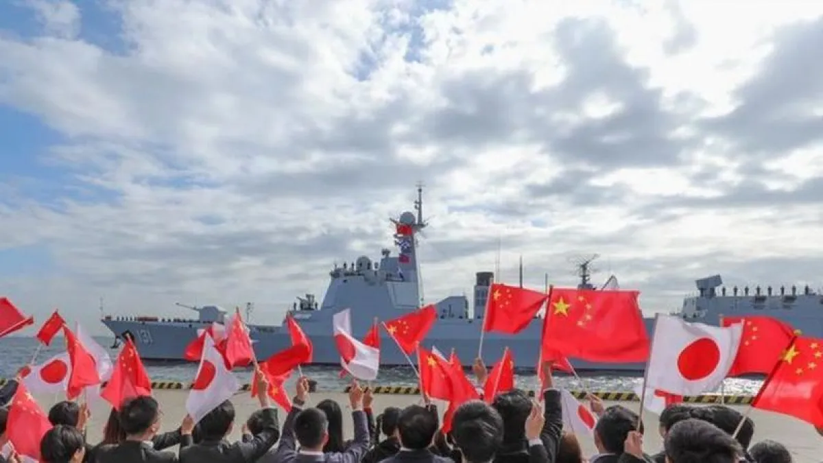 中國新型國產「太原號」驅逐艦2019年10月訪問日本。(新華社)
