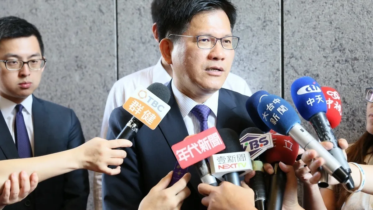 力挺子弟兵卓冠廷 林佳龍:新聞局功能反而應再強化