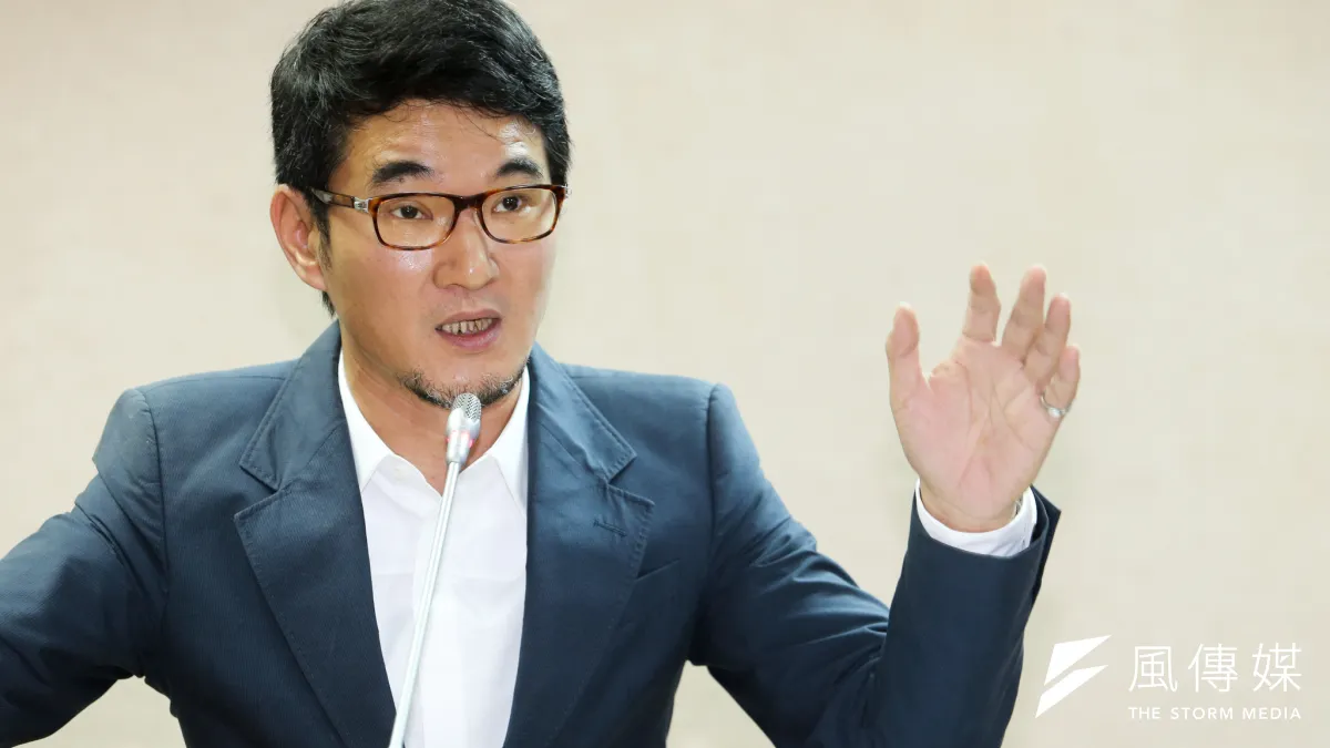 民進黨立委劉建國情事精采,不過,這一回,李婉鈺說嫁定了。(陳明仁攝)
