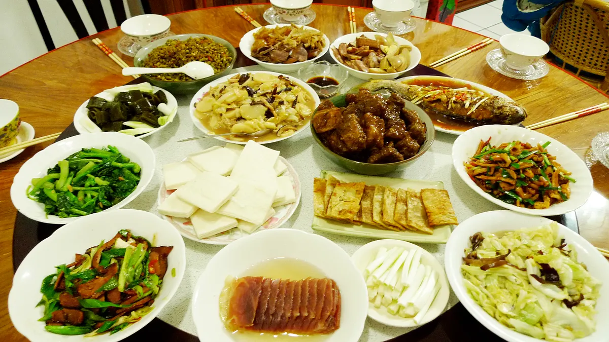 年菜火鍋、佛跳牆吃好吃滿?醫師:小心膽囊發炎,膽結石來報到。(圖/Blowing Puffer Fish@flick) 年菜火鍋、佛跳牆吃好吃滿?醫師:小心膽囊發炎,膽結石來報到。(圖/Blowing Puffer Fish@flick)