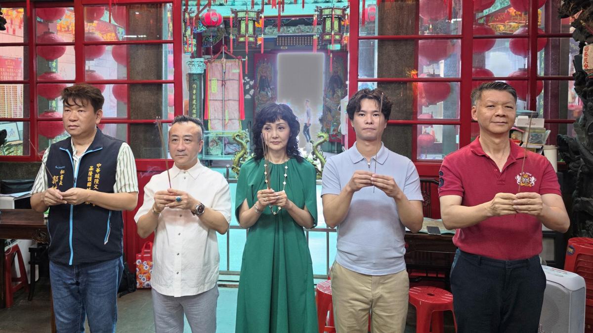 南果步任台灣宗教文化旅遊代言人 參拜基隆城隍廟力推台日文化交流