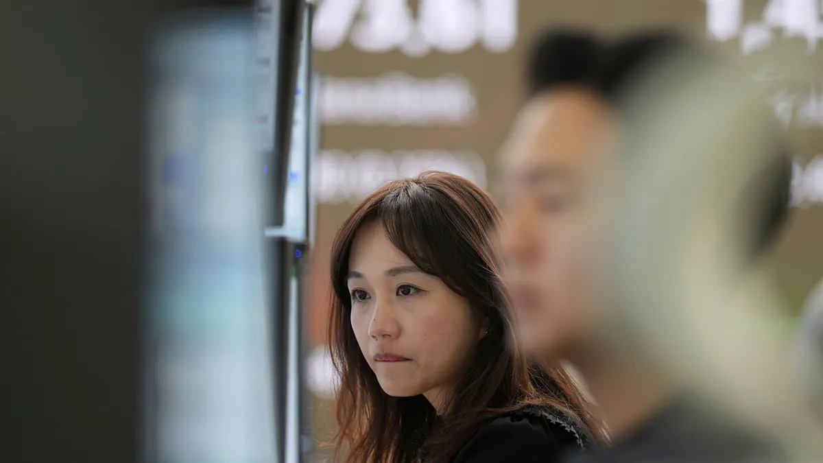 接下來的14個交易日,就業、通膨數據以及聯準會(Fed)利率決議將陸續登場,決定這波行情何去何從。(美聯社) 接下來的14個交易日,就業、通膨數據以及聯準會(Fed)利率決議將陸續登場,決定這波行情何去何從。(美聯社)