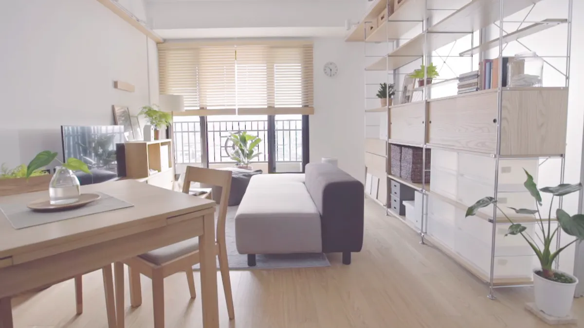 潮濕的台灣,特別需要各式防潮商品,到日本旅遊不妨採買些!(示意圖/翻攝自youtube) 潮濕的台灣,特別需要各式防潮商品,到日本旅遊不妨採買些!(示意圖/翻攝自youtube)