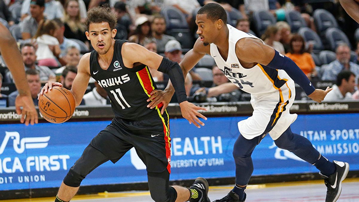 老鷹新秀楊恩(圖左)在夏季聯賽表現出色,有「小柯瑞」之稱。(美聯社) 老鷹新秀楊恩(圖左)在夏季聯賽表現出色,有「小柯瑞」之稱。(美聯社)