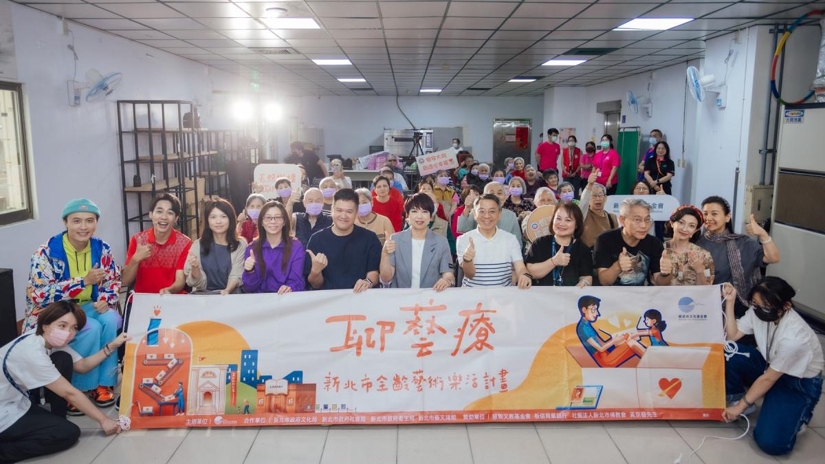 巷口麵攤與老歌記憶搬進長照機構! 《老闆,來碗陽春麵!》新北銀髮劇場溫馨開張