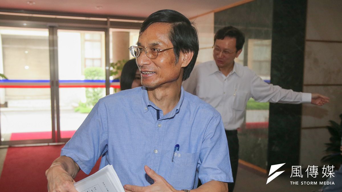 政務委員林萬億談長照方向。(資料照片,陳明仁攝) 政務委員林萬億談長照方向。(資料照片,陳明仁攝)
