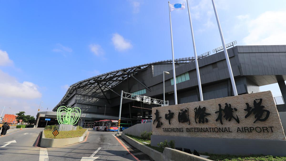 兩岸直航暑期爆發!浙江長龍航空7月底開通台中直飛成都,中台灣成為西進前線?