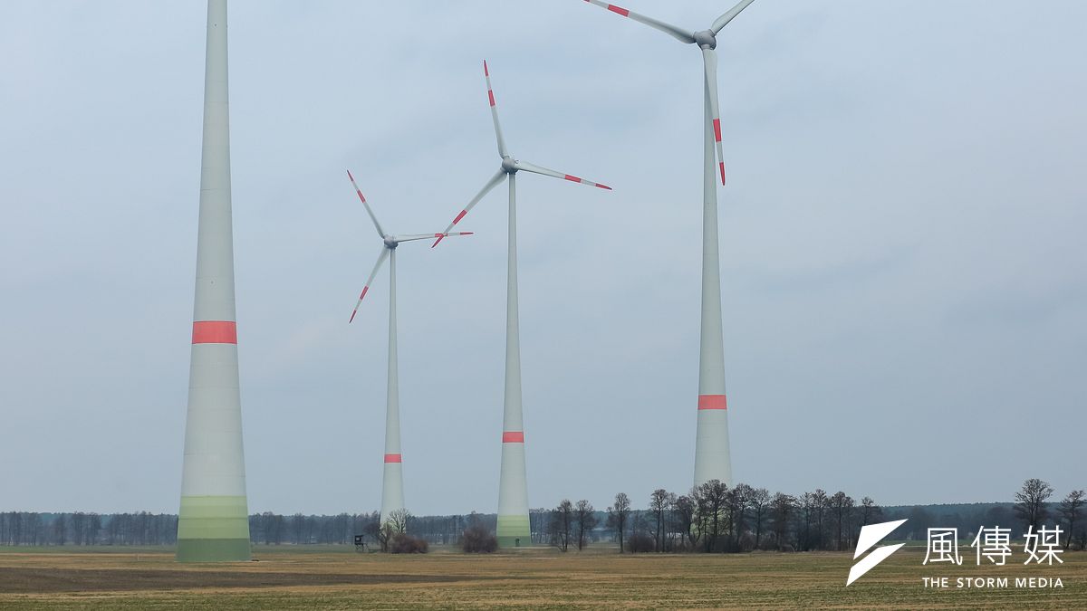 作者認為綠能融資恐有困難。(顏麟宇攝) 作者認為綠能融資恐有困難。(顏麟宇攝)