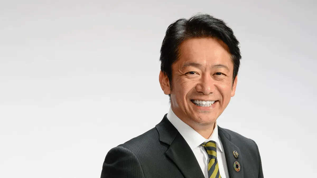 日本沖繩縣石垣市市長中山義隆(圖)出席賴清德總統就職典禮。5月19日抵台當天,他在社群平台X貼文中說,「台灣是世界承認的國家」。(圖取自中山義隆網站)