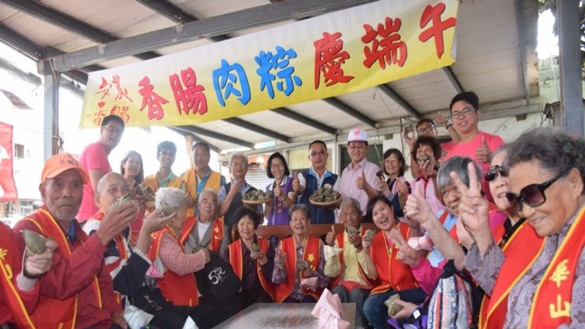 關懷弱勢送愛心肉粽 357位獨居長者提前歡度端午 關懷弱勢送愛心肉粽 357位獨居長者提前歡度端午