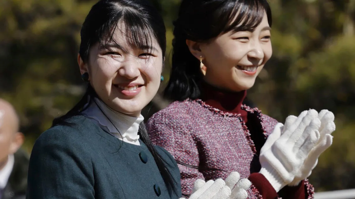 日本皇室兩位未婚的女性成員:愛子(左)和佳子。(美聯社)