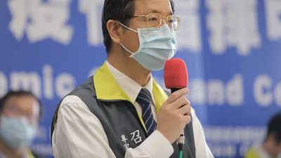 針對美國3日緊急通過瑞德西韋治療新冠肺炎重症患者,中央流行疫情指揮中心專家諮詢小組召集人張上淳(見圖)說明,該藥在全球試驗中初步發現療效顯著。(資料照,指揮中心提供)