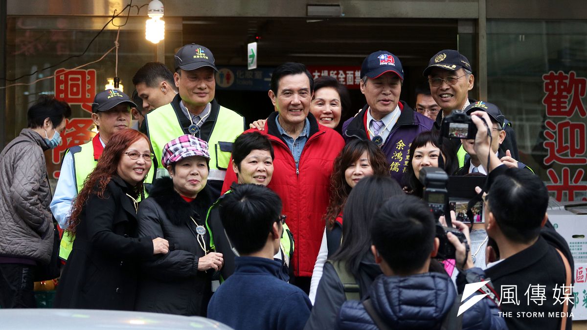 馬英九到關渡宮參拜,不談國民黨主席選舉。(資料照片,蘇仲泓攝) 馬英九到關渡宮參拜,不談國民黨主席選舉。(資料照片,蘇仲泓攝)