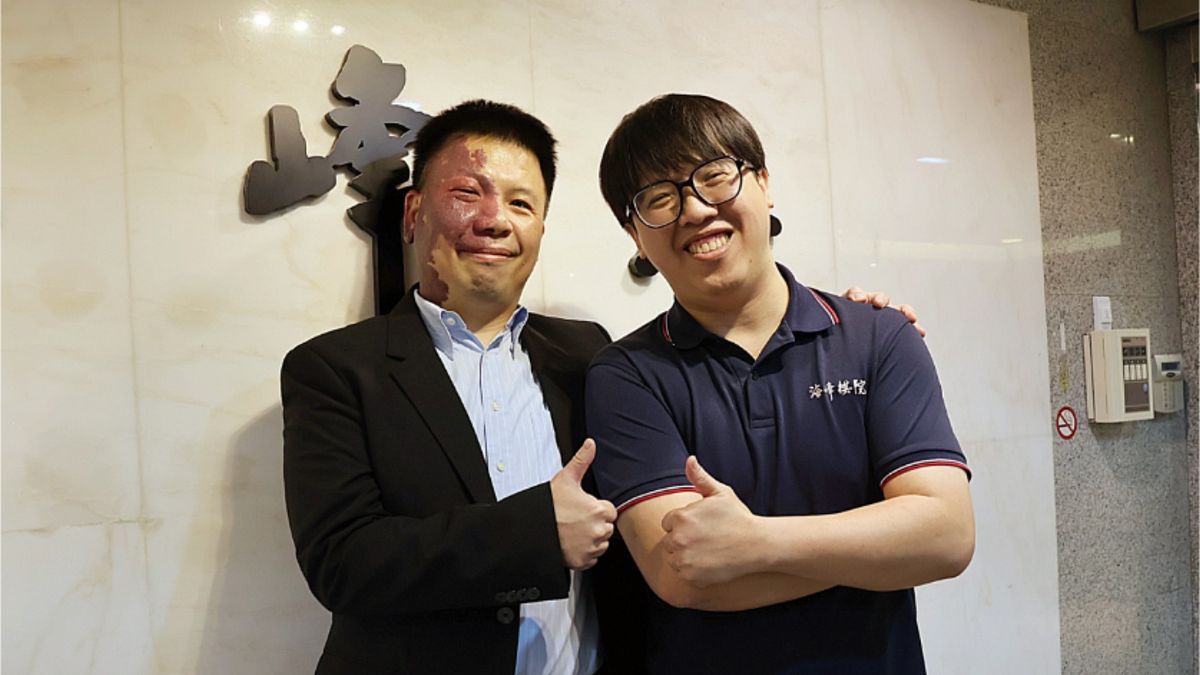 圍棋》周氏兄弟攜手闖名人賽,盼兄弟加持拼16強