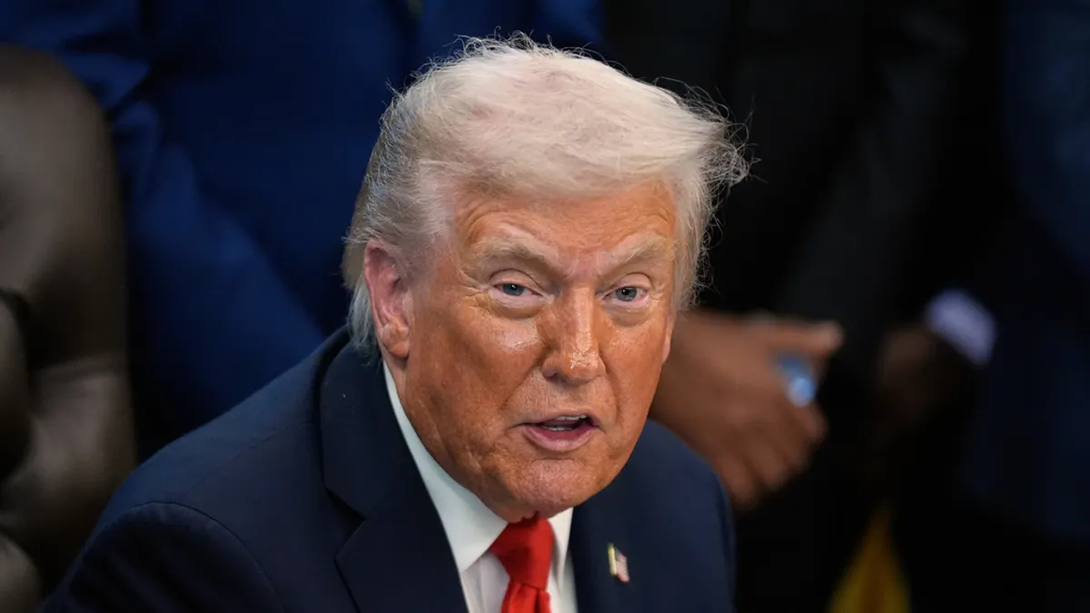 美國總統川普稱民主黨「讓一個共產主義者當上了全國最大城市的市長」。(資料照,美聯社) 美國總統川普稱民主黨「讓一個共產主義者當上了全國最大城市的市長」。(資料照,美聯社)