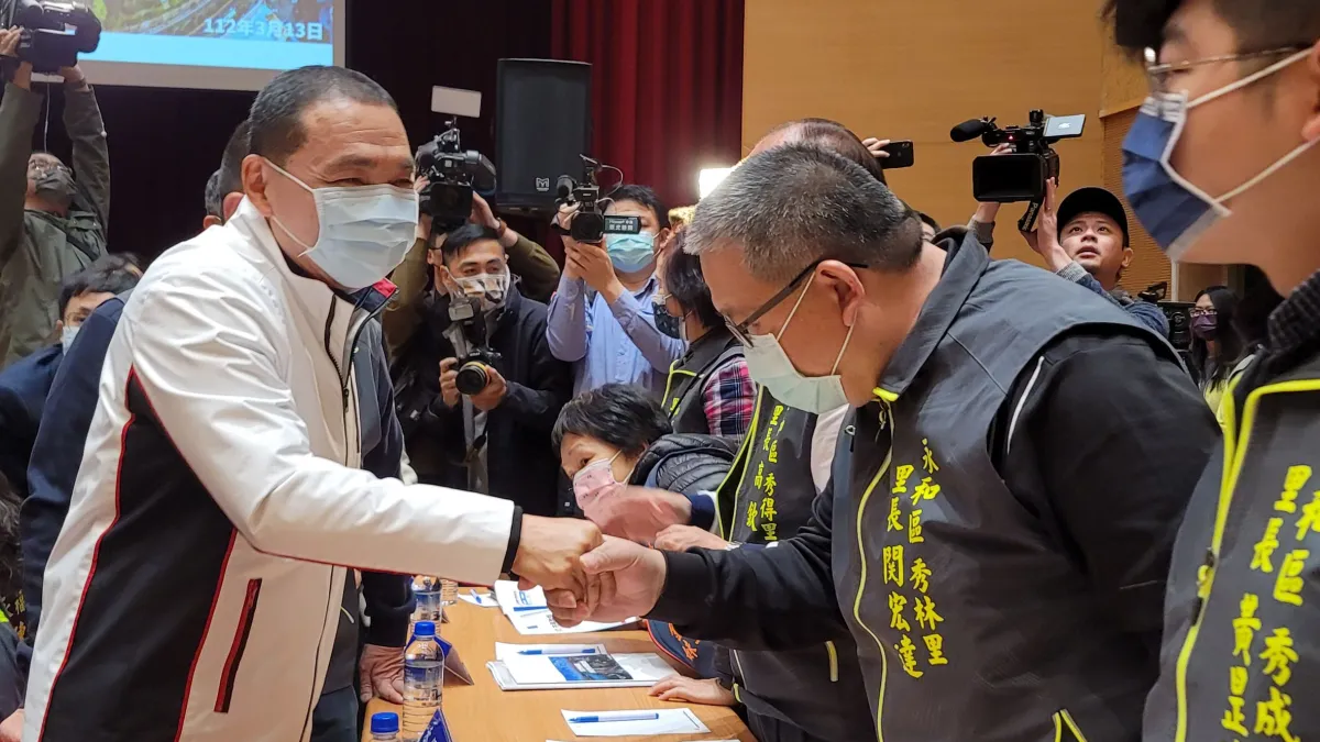 新北市長侯友宜表示,尊重每個人不同的評論以及所有的思維,他現階段最重要的,就是全力以赴讓市政建設能夠做到位。(圖/新北市民政局提供)