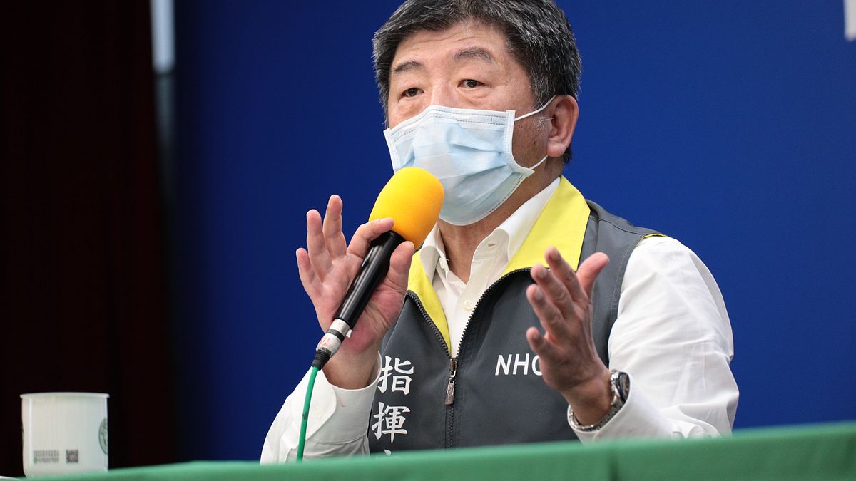 中央流行疫情指揮中心日召開記者會,圖為指揮官陳時中。(資料照片,指揮中心提供) 中央流行疫情指揮中心日召開記者會,圖為指揮官陳時中。(資料照片,指揮中心提供)