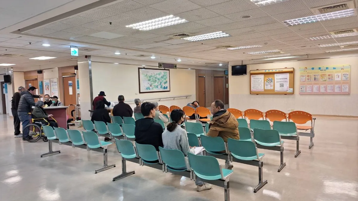 健保署日前宣布,要限制醫學中心門診店比55%以下,藉此同步強化分級醫療。(資料照,新北市衛生局提供)