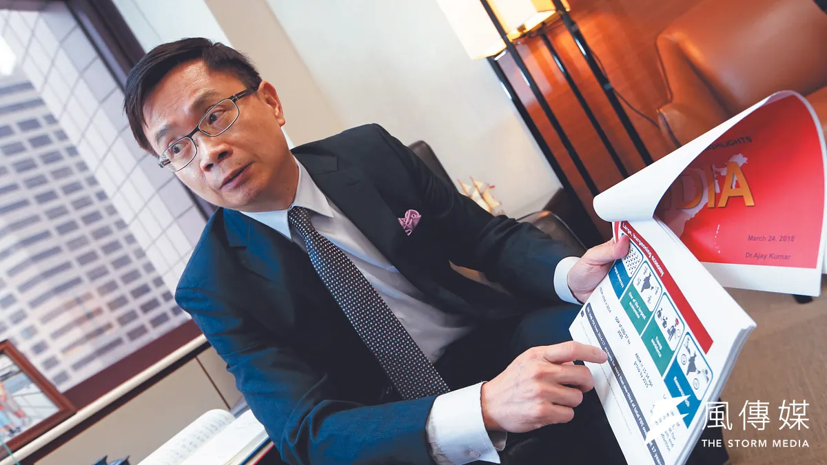 黃志芳說,印度領導人莫迪具備強烈企圖心,希望盡快讓印度現代化。(郭晉瑋攝) 黃志芳說,印度領導人莫迪具備強烈企圖心,希望盡快讓印度現代化。(郭晉瑋攝)