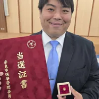 へずまりゅう市議は、奈良公園で出会った台湾人観光客が鹿に優しく接し「中国人の暴力は許さない」と語ったことに触れ、ルールを守る外国人は大歓迎だと感謝の意を示した。(写真/原田氏の公式Facebookページ提供) へずまりゅう市議は、奈良公園で出会った台湾人観光客が鹿に優しく接し「中国人の暴力は許さない」と語ったことに触れ、ルールを守る外国人は大歓迎だと感謝の意を示した。(写真/原田氏の公式Facebookページ提供)