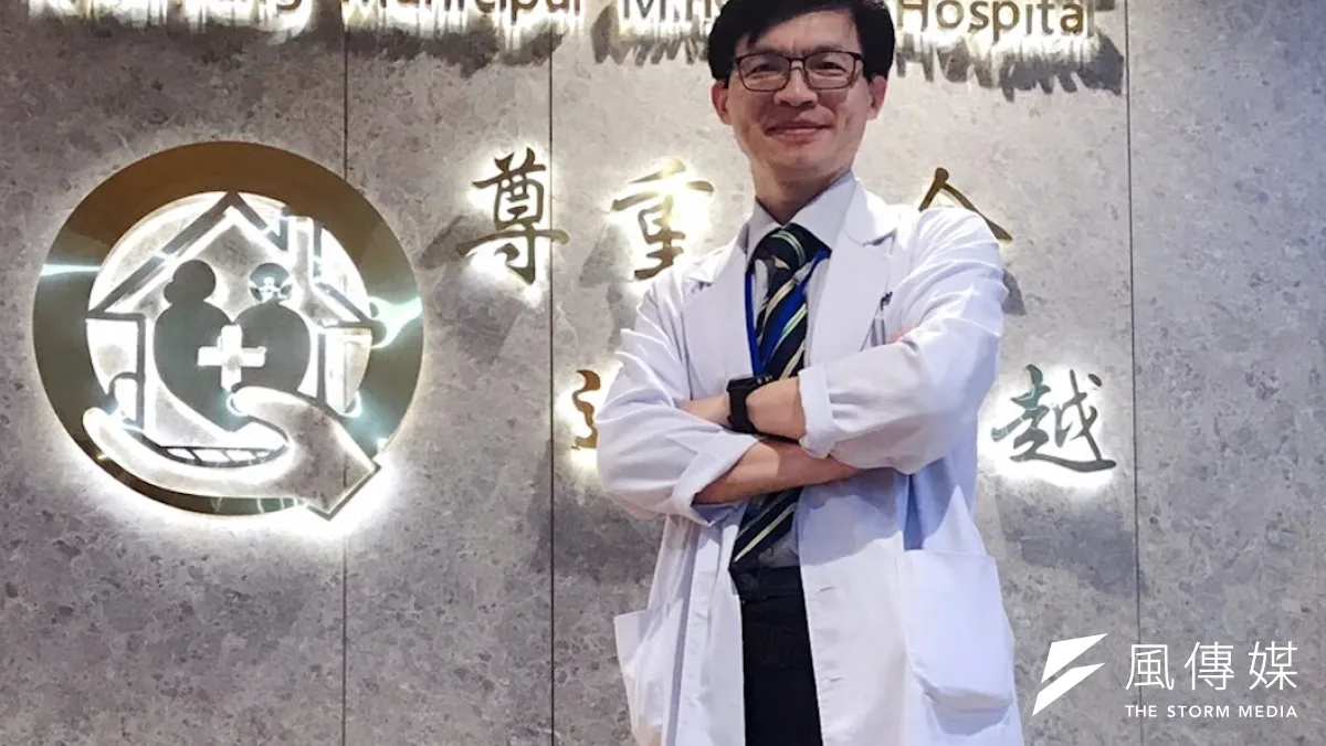 醫師蔡秀男建議台灣效仿新加坡,呼籲幫前線醫護人員加薪以提振士氣。(取自蔡秀男臉書)