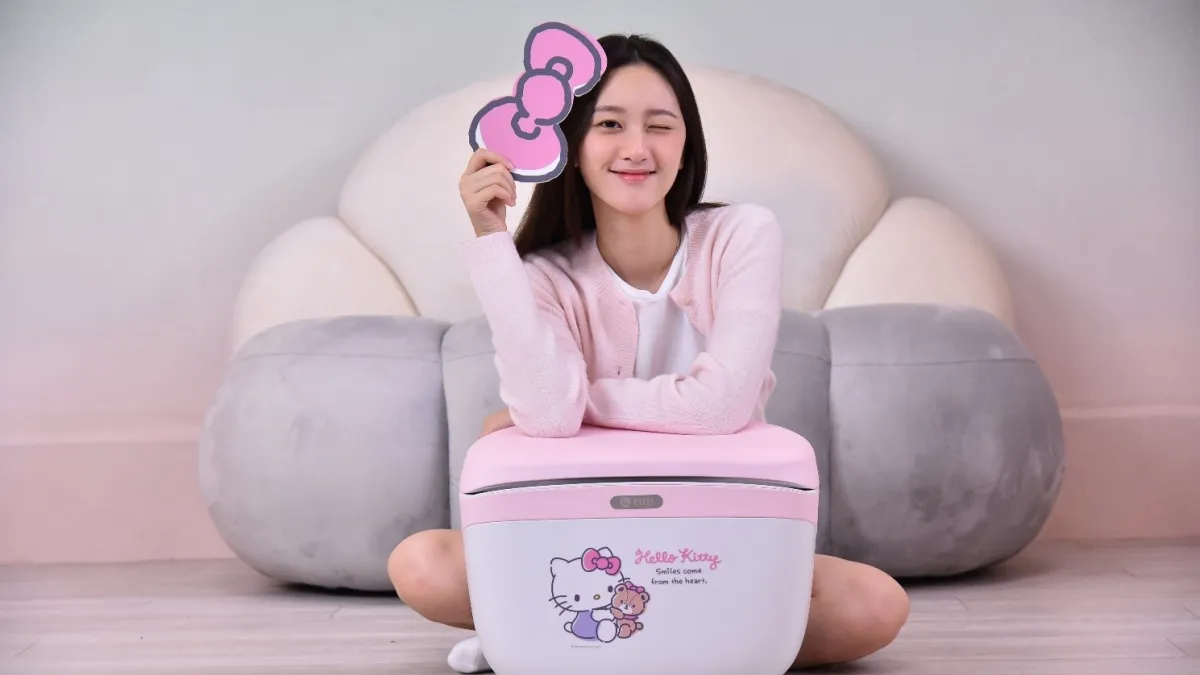 FUJI革命性三段高頻䟴動黑科技碰撞Hello Kitty的萌趣元素,更結合溫感熱敷揉捏技術與輕巧易收納翻蓋等貼心的功能設計。(圖/FUJI提供)