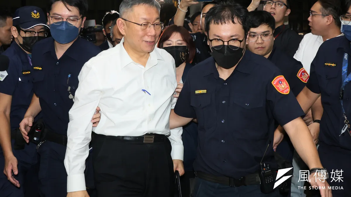 檢廉偵辦京華城改建案,31日凌晨柯文哲遭移送北檢複訊,北檢提出聲押,聲押庭在1日晚間11時結束。(資料照片,柯承惠攝)