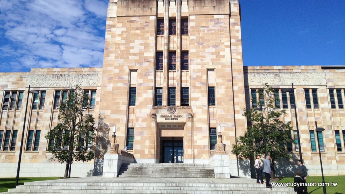 澳洲昆士蘭大學(取自YEC國際教育中心) 澳洲昆士蘭大學(取自YEC國際教育中心)