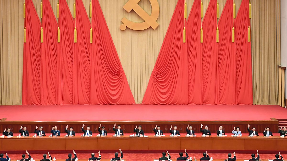 中共第五代的匿蹤戰機J-20及殲-31,具有高度匿蹤效果。(AP) 中共第五代的匿蹤戰機J-20及殲-31,具有高度匿蹤效果。(AP)