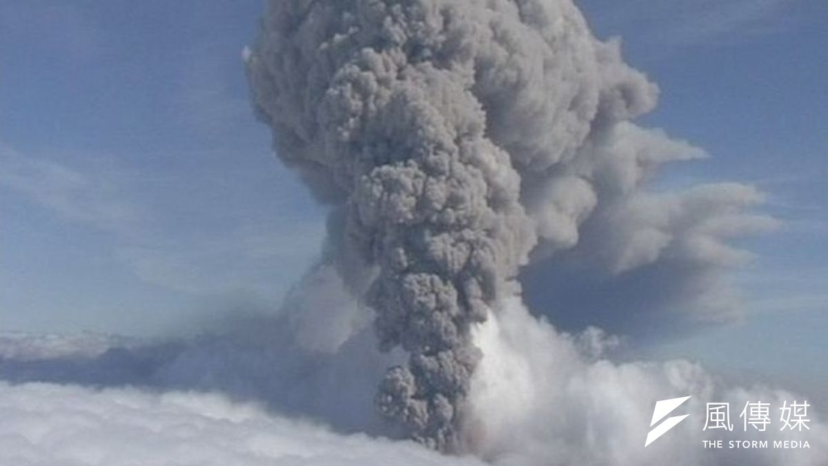 冰島火山平均5年爆發一次,圖為2010年的艾雅法拉火山爆發景象。(美聯社) 冰島火山平均5年爆發一次,圖為2010年的艾雅法拉火山爆發景象。(美聯社)