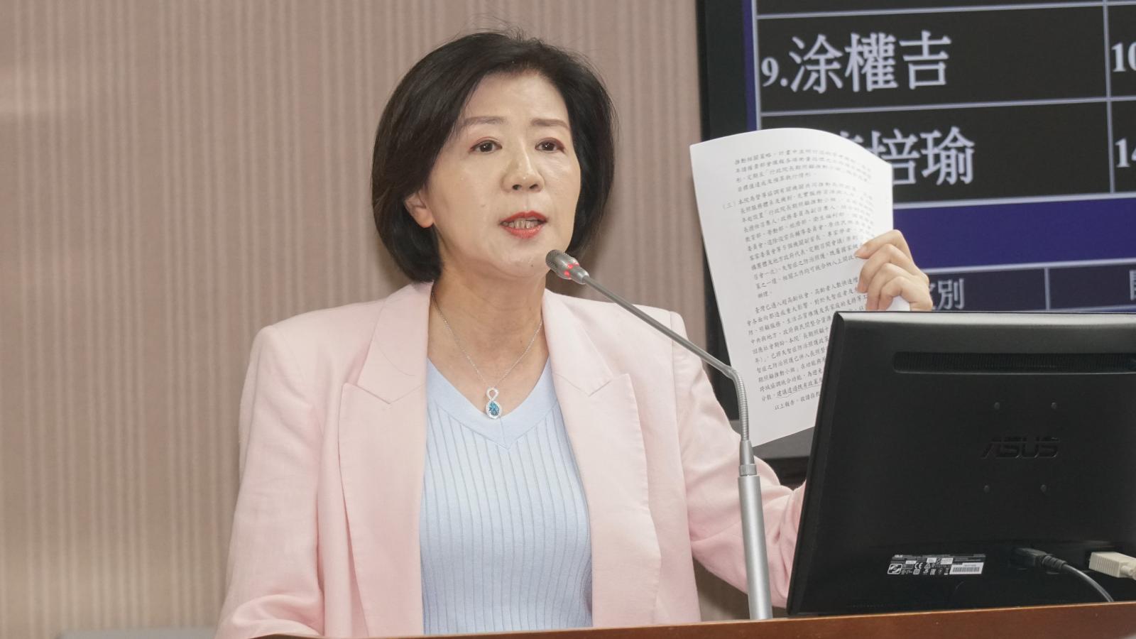 王育敏為何九合一大選前辭嘉義縣主委?國民黨:因江啟臣借將才准辭