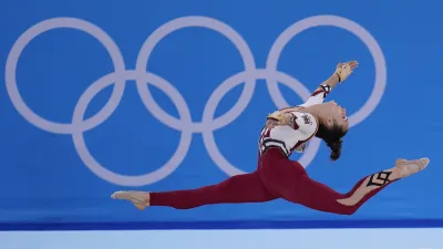 2021日本東京奧運:德國女子體操選手穿著非開叉設計的緊身衣(AP)