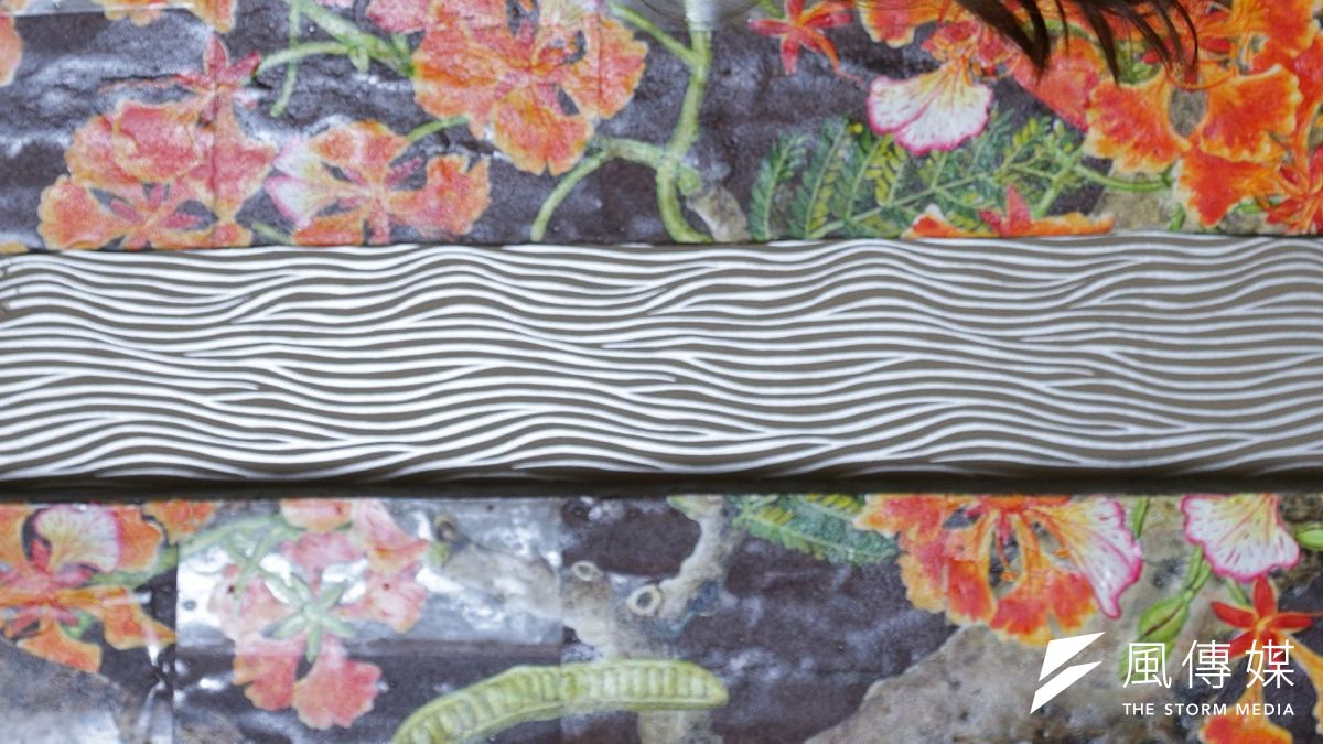 雞排妹鄭家純過往常透過粉絲頁轉貼新聞訊息,讓外界發現她「仗義執言」的一面。(資料照,林旻萱攝) 雞排妹鄭家純過往常透過粉絲頁轉貼新聞訊息,讓外界發現她「仗義執言」的一面。(資料照,林旻萱攝)