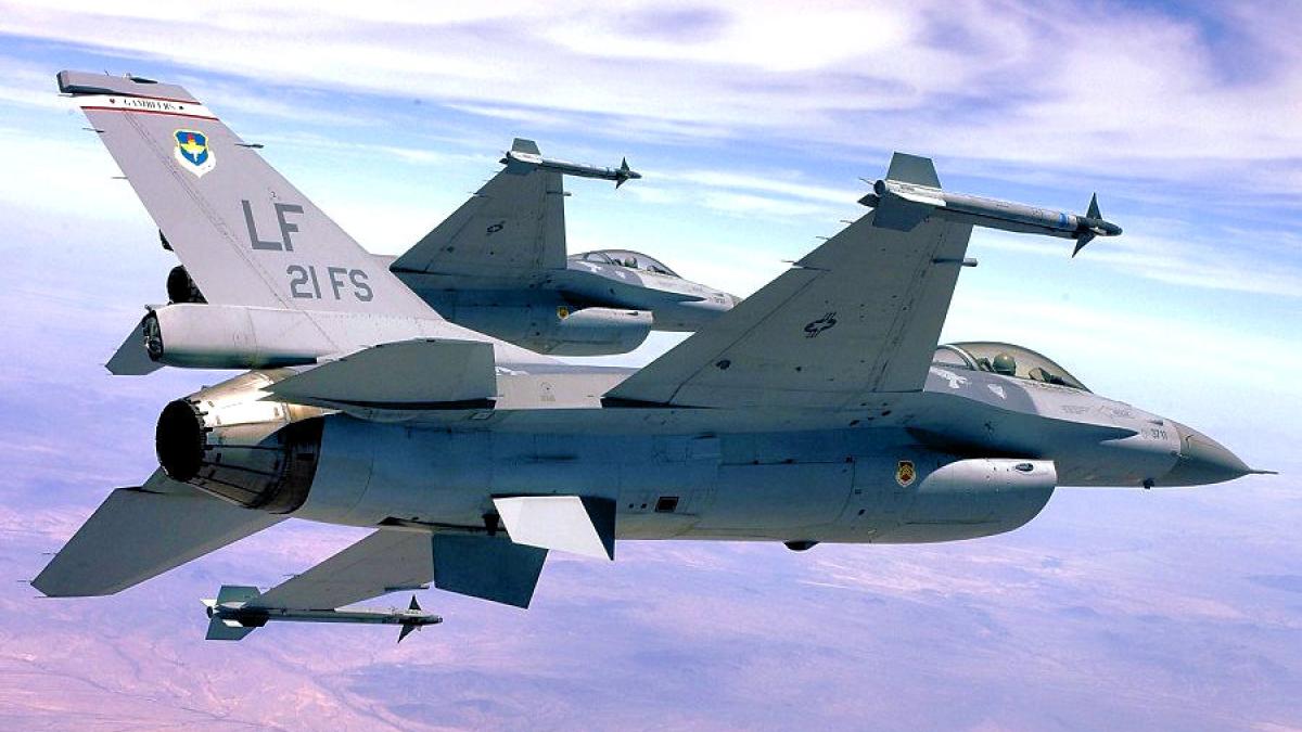 吳斯懷觀點:美台F-16電戰系統不同步,國軍戰力恐陷「孤島化」