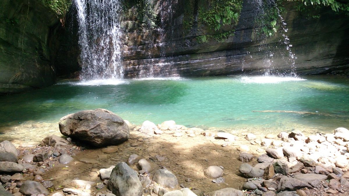 新北市平希望古瀑布。(圖/新北市觀光局提供) 新北市平希望古瀑布。(圖/新北市觀光局提供)