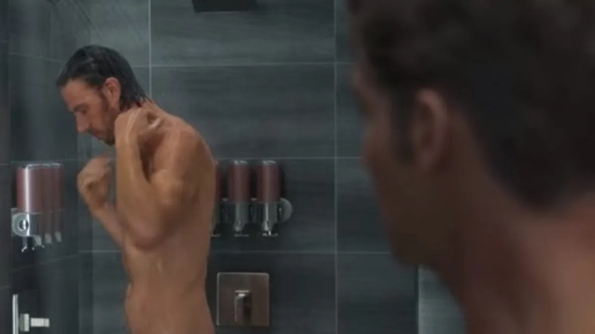 精液可以養顏美容?持久力可以鍛鍊?專家破解關於男性生殖器的6大迷思。(示意圖/翻攝自Netflix)